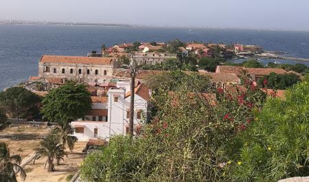 Lac Rose et Ile de Gorée